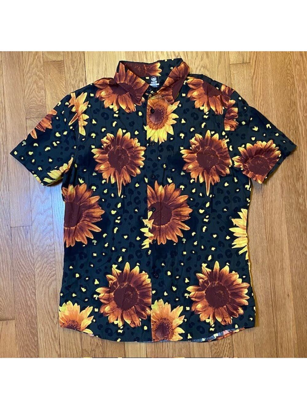 NEFF Sunflower Black Cotton Shirt Mens Medium Short Sleeve Button Floral Shirt